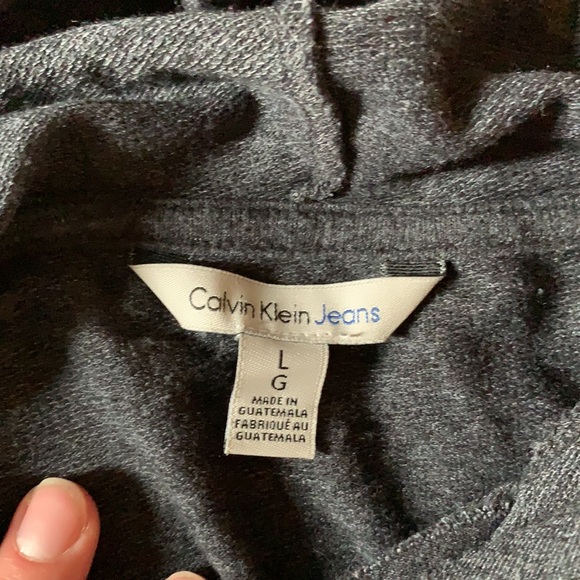 Calvin Klein Jeans Light Hooded Sweater - Picture 3 of 3